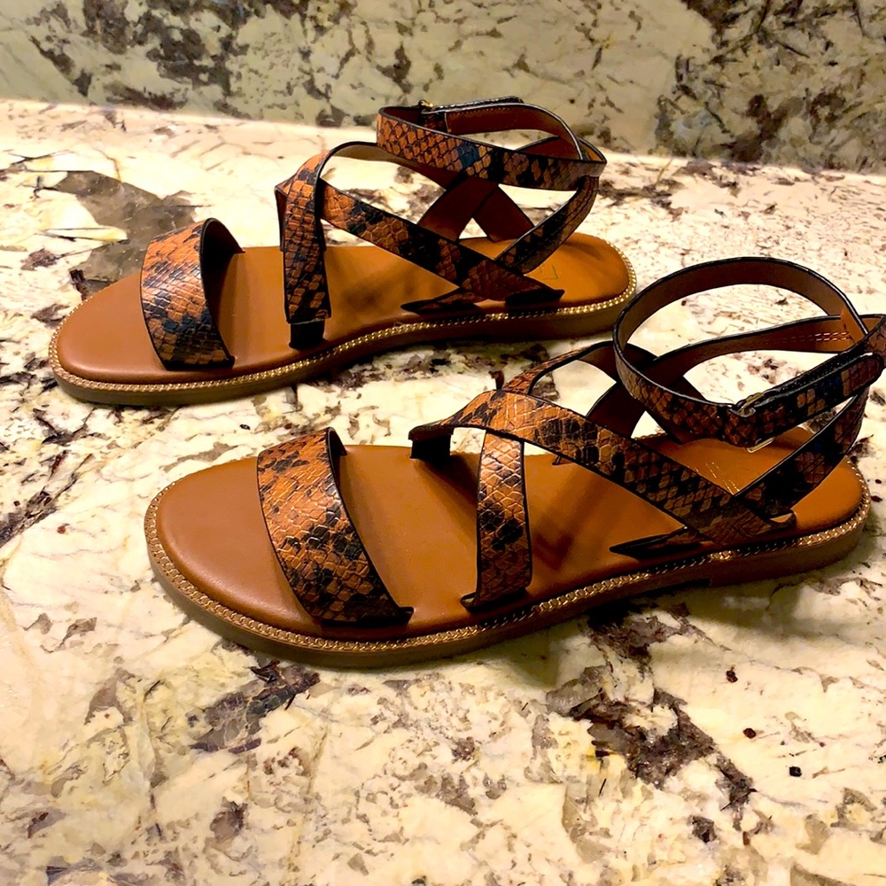 NWOT Franco Sarto